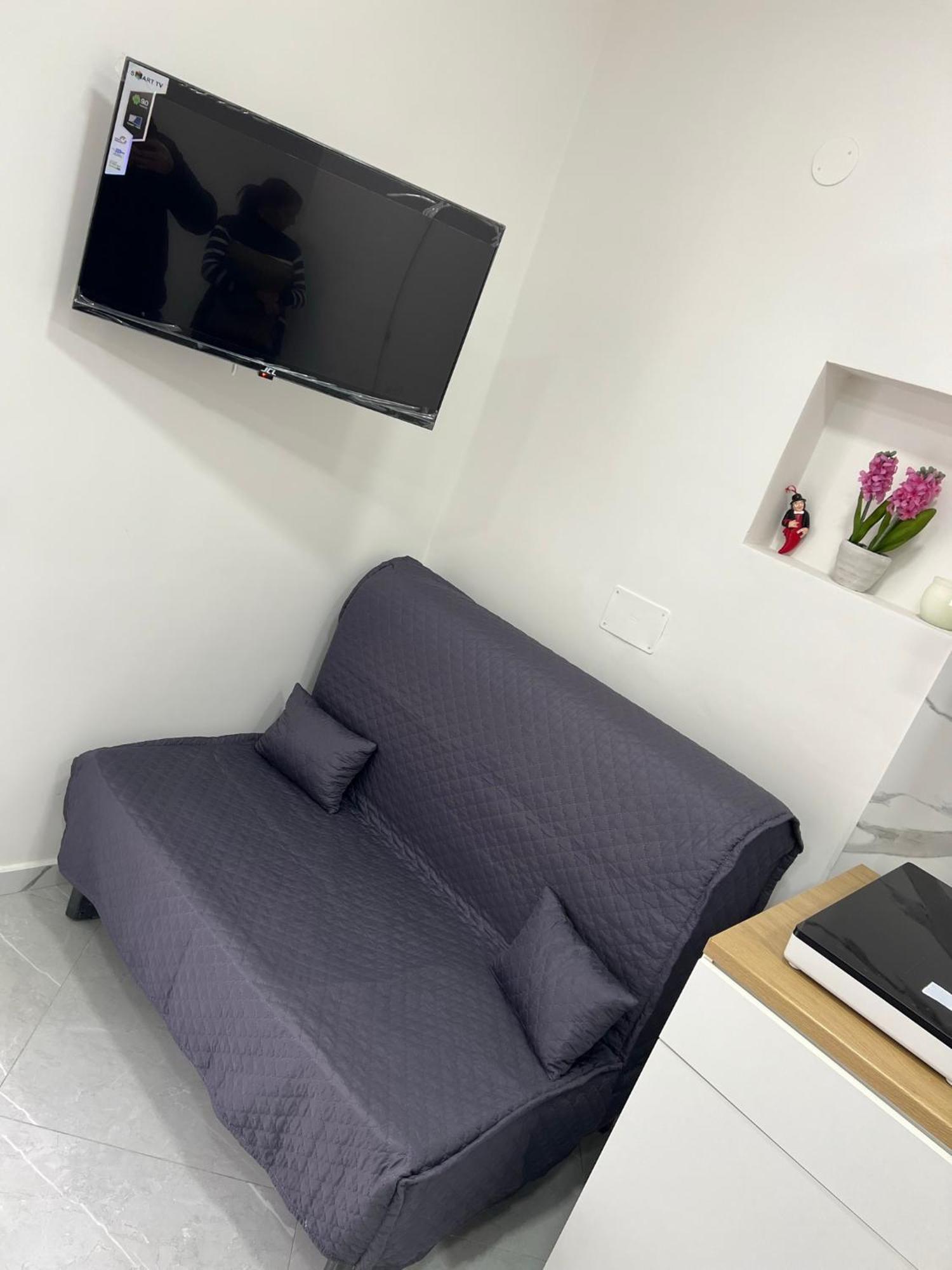 Bro And Sis House Apartment Наполи Екстериор снимка